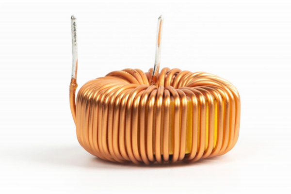 ตัวเหนี่ยวนำแบบ Toroidal: ตัวเฝ้าประตู EMC ที่ซ่อนอยู่ในสายเคเบิลของคุณ